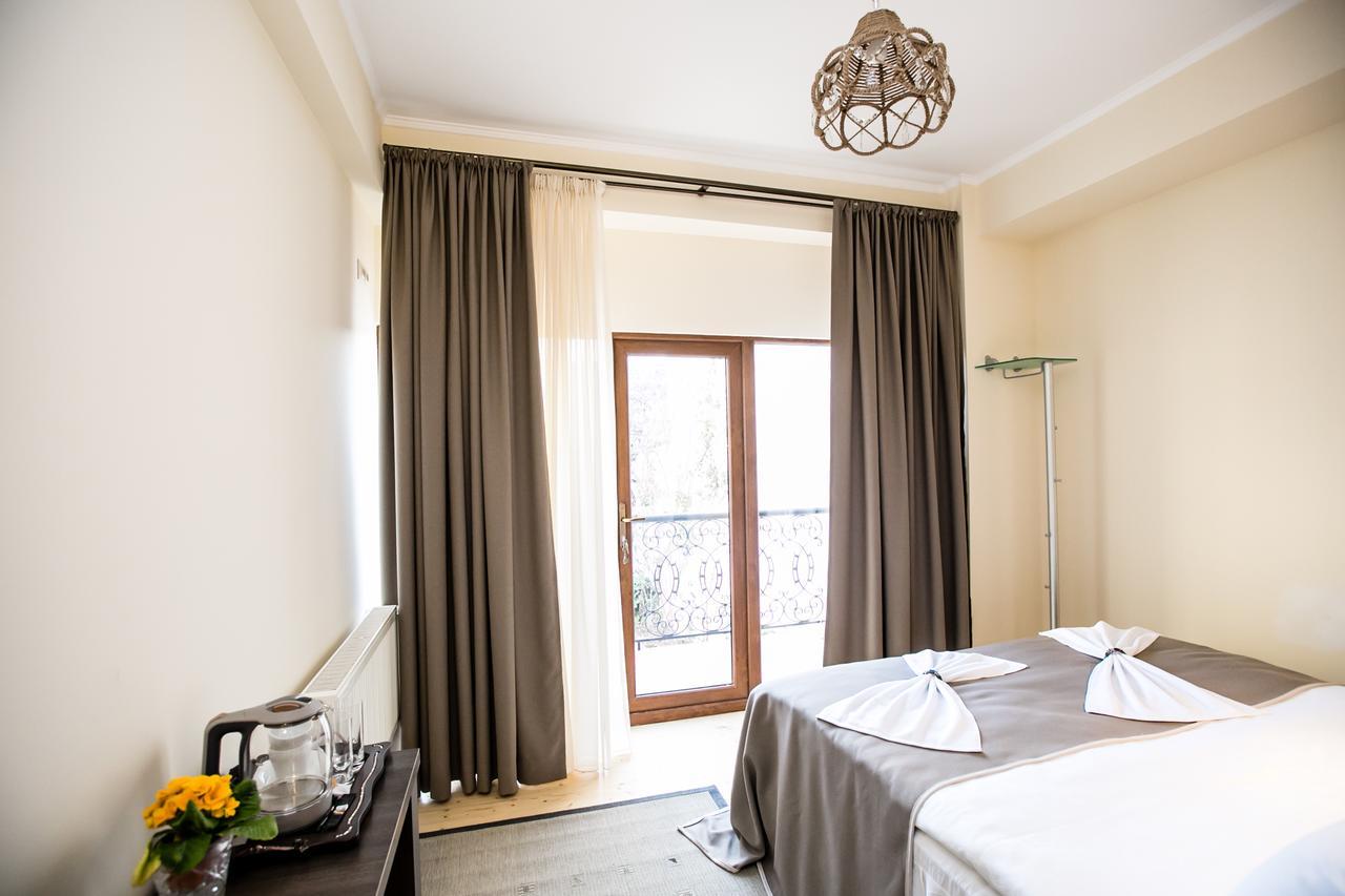 Hotel Badagi Tbilisi Esterno foto